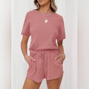 Women's Pink Short Sleeve Top